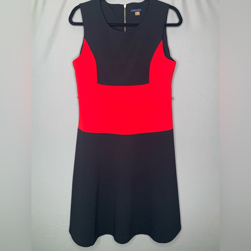 Tommy Hilfiger Black/Red Colorblock Heavyweight Fabric Dress Sz 12 NWT